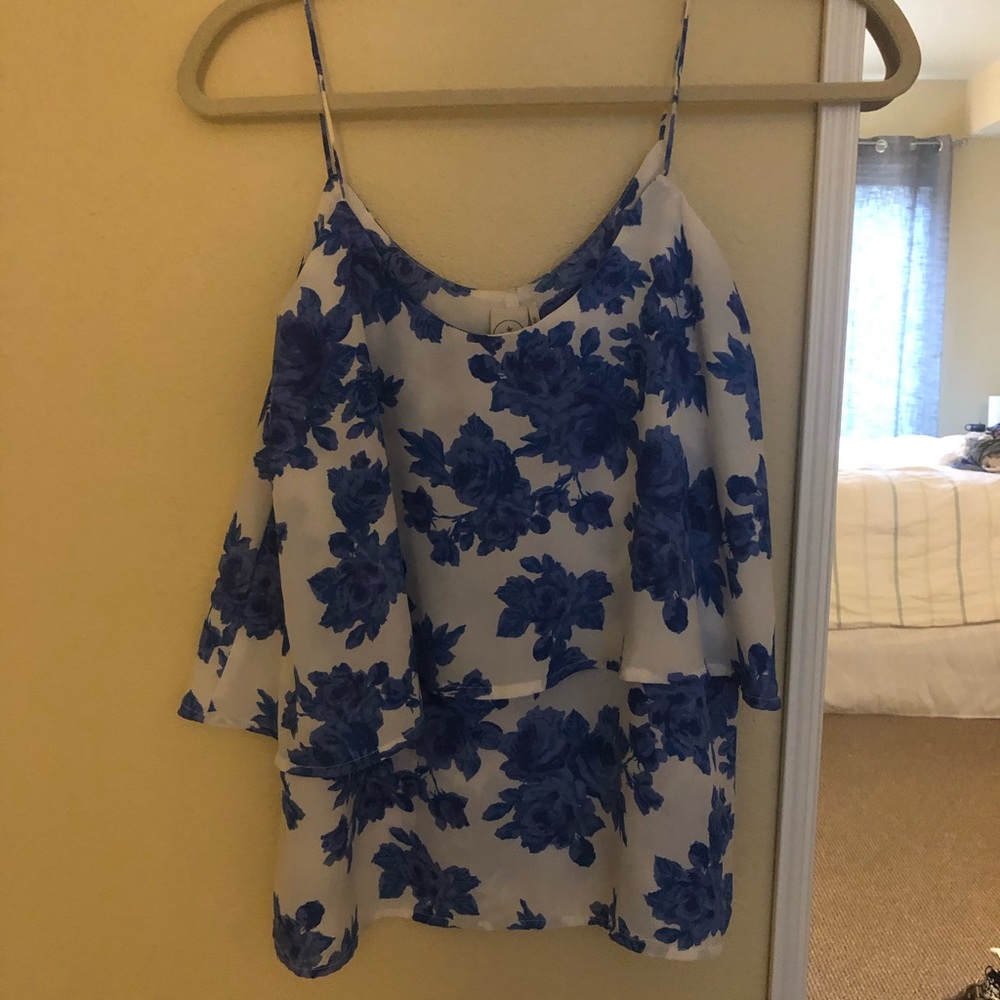 Paper crane flowy tank top